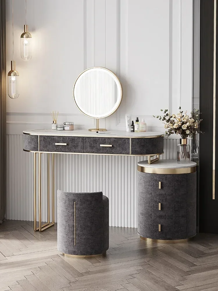 Luksusowy zestaw mebli do sypi – Desk Vanity Setup recenzja i cena