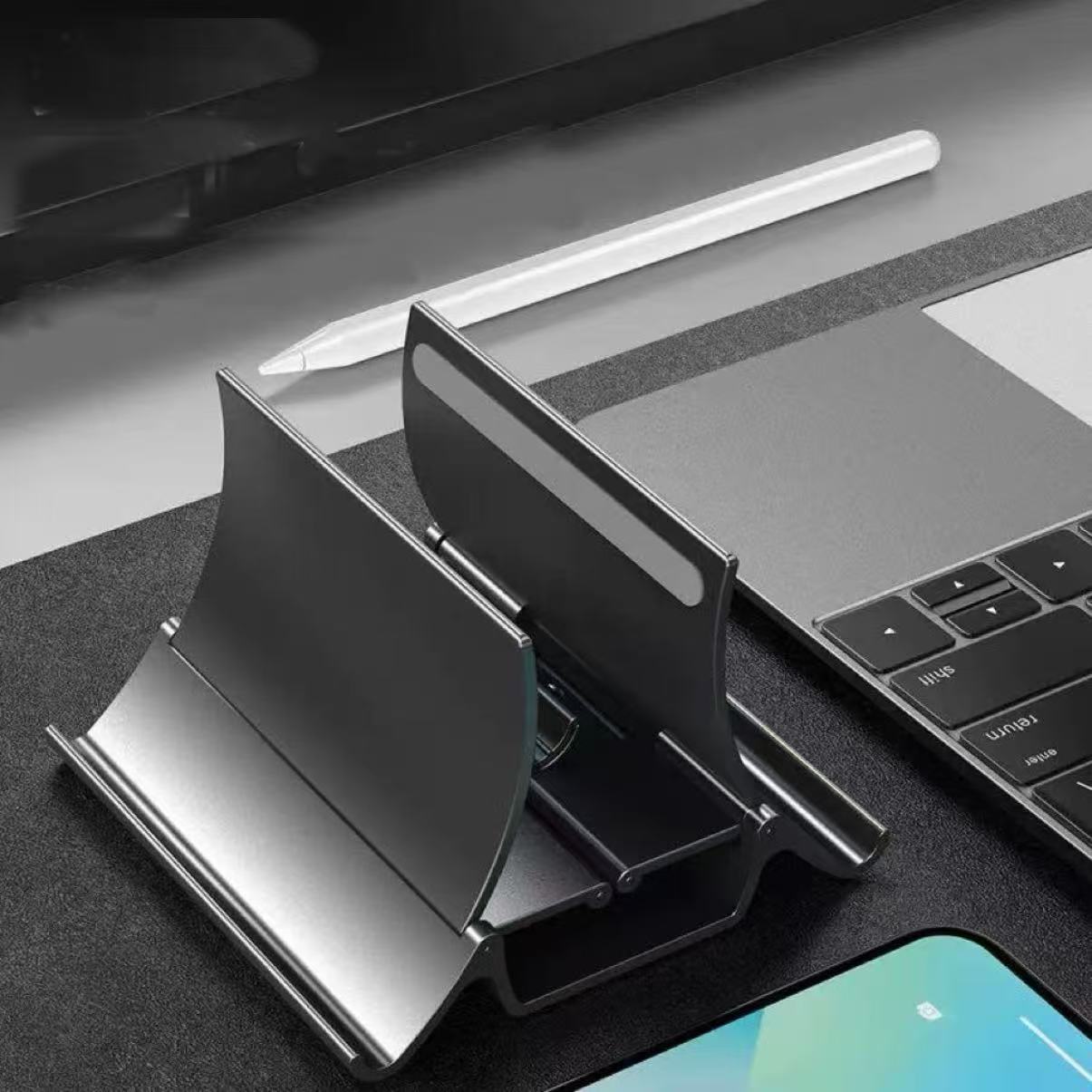 Pionowy stojak na laptopa z fu – Vertical Laptop Stand recenzja i cena